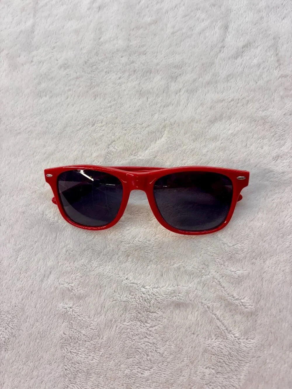 Washington FCCLA Red Sunglasses --- Great Condition!!